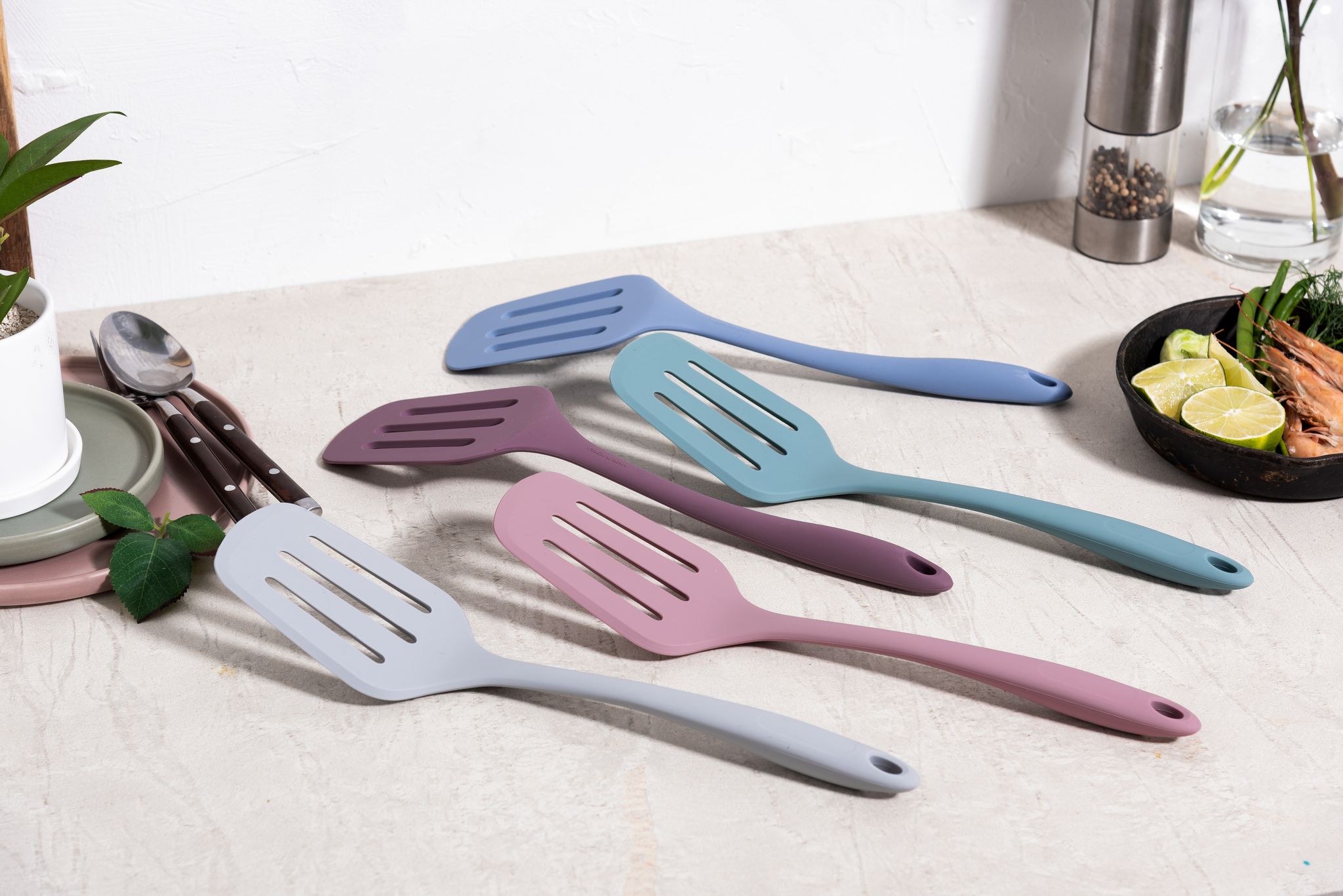 Силиконовая лопатка KF Pastel (КФ Пастель) (серый) от компании "Кореал - Настоящая Корея"