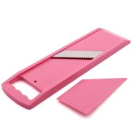 Терка для моркови по-корейски с накладной планкой от компании "Кореал - Настоящая Корея"