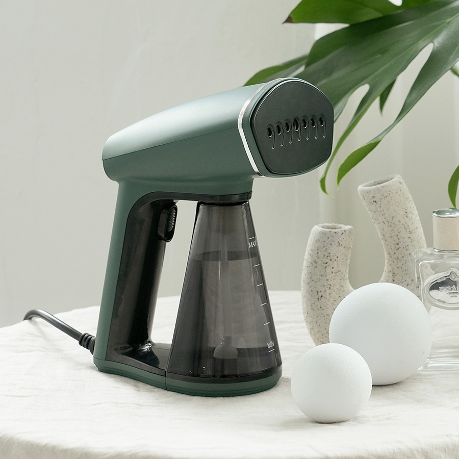 Ручной отпариватель одежды для дома  IHANDY PRO (Айхенди Про) зелёный от компании "Кореал - Настоящая Корея"