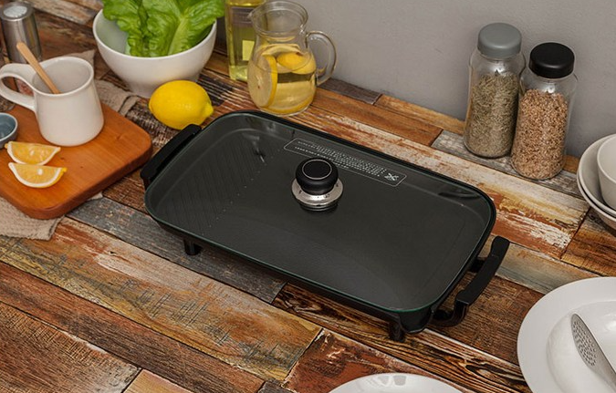 Электрический гриль TC-9100 с крышкой от компании "Кореал - Настоящая Корея"