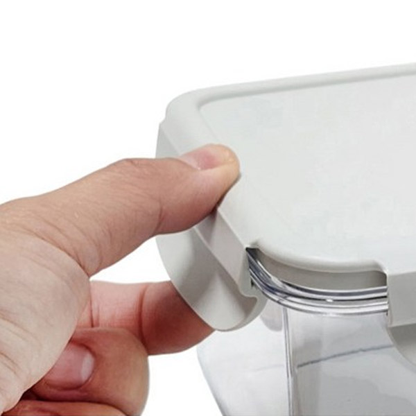 Тритановый контейнер с замками TR-JoyLock (ДжойЛок) 2 л. от компании "Кореал - Настоящая Корея"