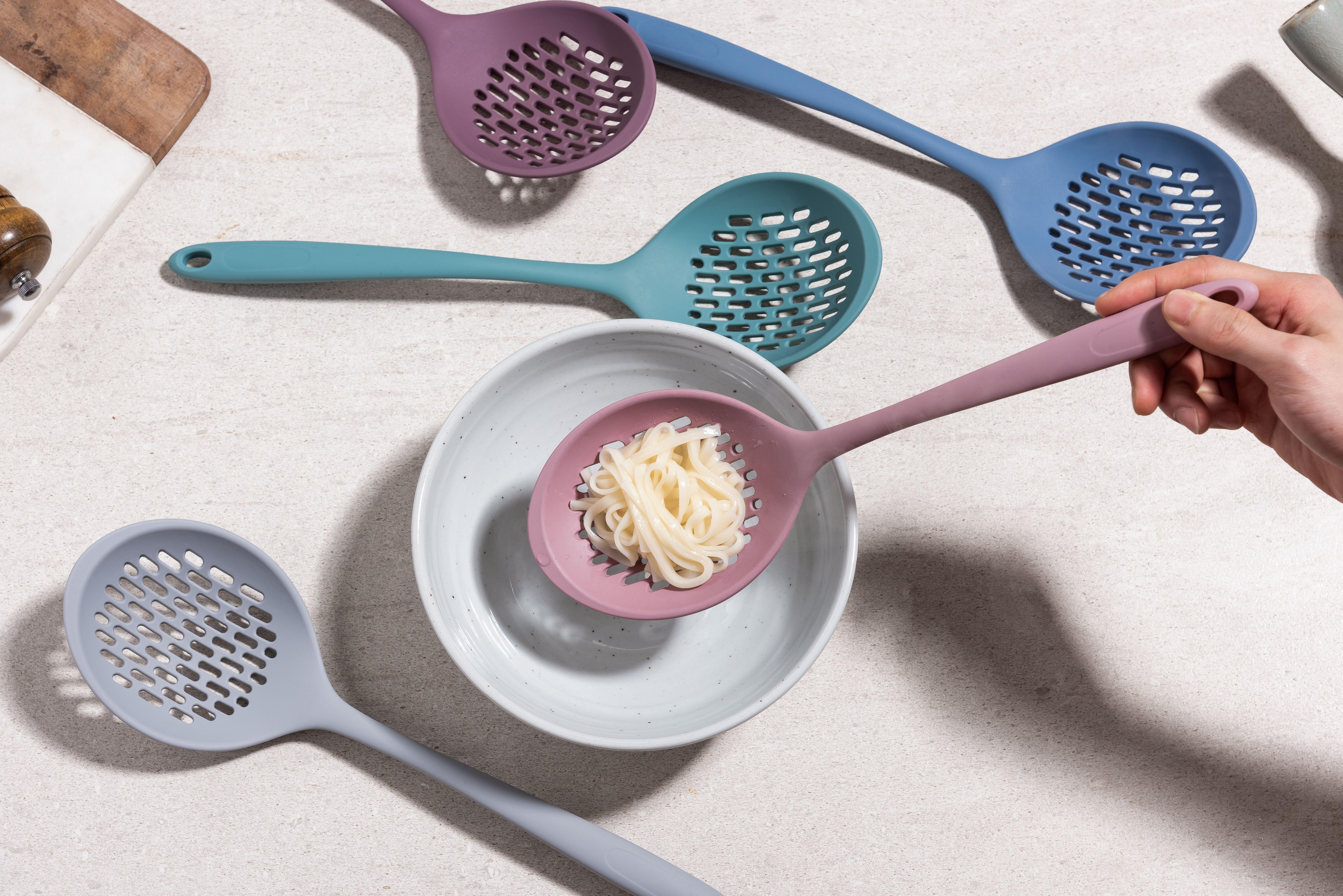 Силиконовая ложка - шумовка KF Pastel (КФ Пастель) от компании "Кореал - Настоящая Корея"