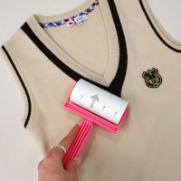 Валик для одежды Sun's 100 T-handle (розовый) со сменным блоком (10 м, 64 листа) от компании "Кореал - Настоящая Корея"